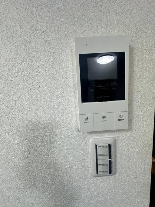 Kirin 梅田1101 商圈内 便利 宽敞 旅行 家庭 地铁站步行五分钟 Apartamento Osaka